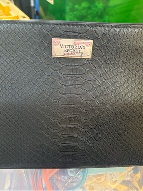 Victoria K Black Faux Croc Zip Wristlet